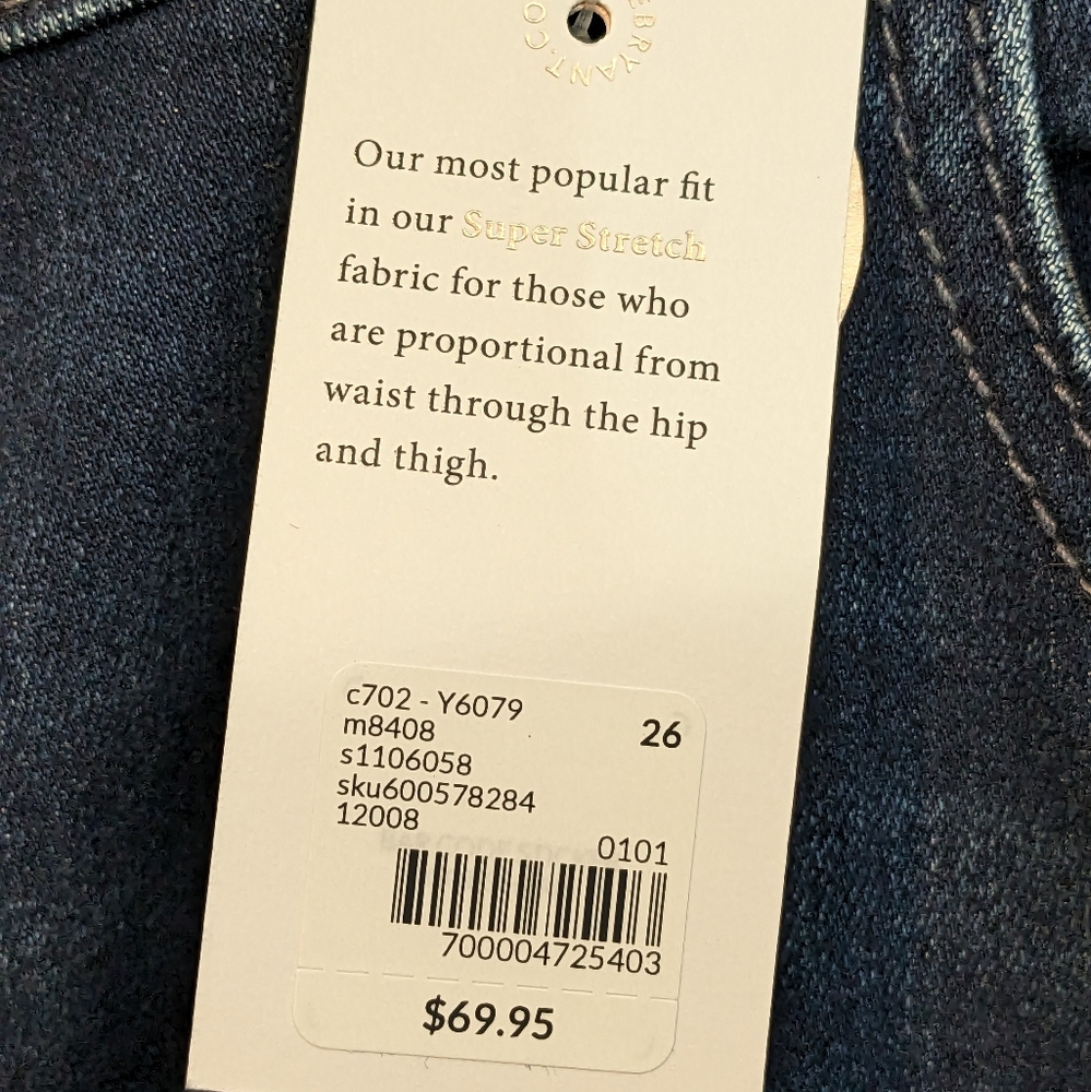 Lane Bryant, NEW with tags, jeans sz 26 - Picture 3 of 9